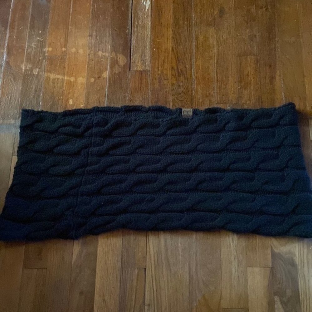 EUC CC Infinity scarf